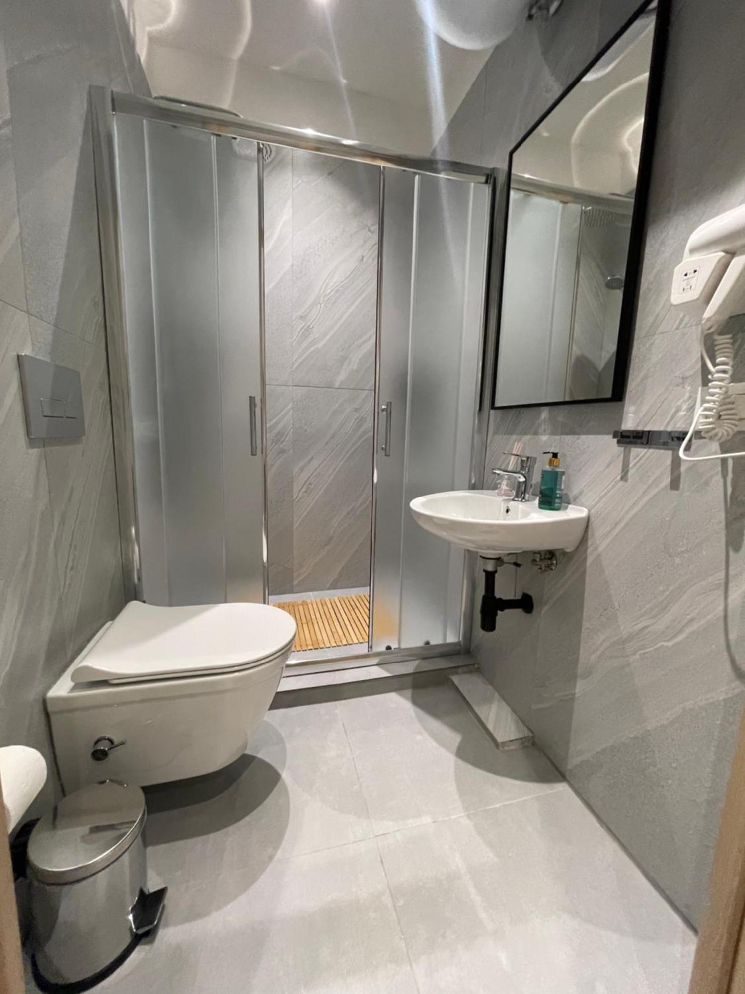 Pog Apartments 地拉那 外观 照片